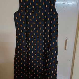 Printed Sleeveless Kurta