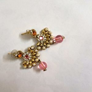 Pink Pearl  Earing.