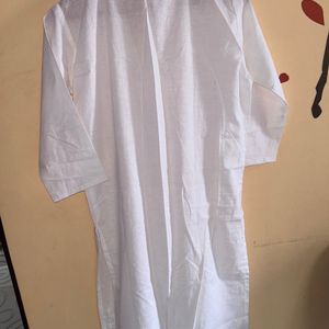 BRAND NEW WHITE CHIKANKARI KURTA FOR WOMEN