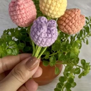 Mini Crochet Tulips!