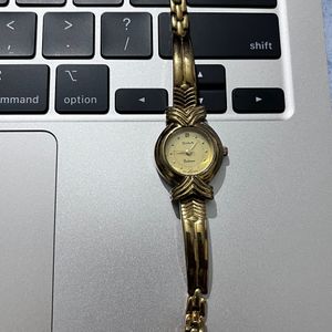 Sona Women Gold Finish Watch