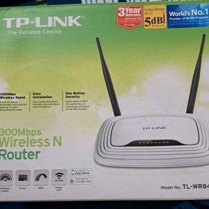 TP Link : 300 Mbps Wireless Router