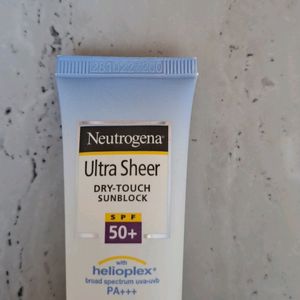 Neutrogena Ultra Sheer Dry Touch Sunblock Spf 50+