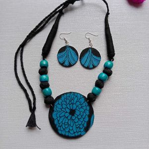 Floral Design Cloth Jewellery