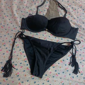 Sale🎉Unused Black Bikini Set 👙