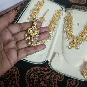 Guttapusalu Jwellery Set