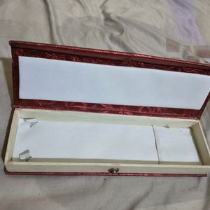 Set Of 2 Chain Watch Box