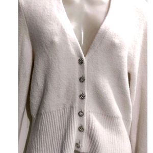 ZARA Cute 🤍Cardigan Sweater ( Very Soft )