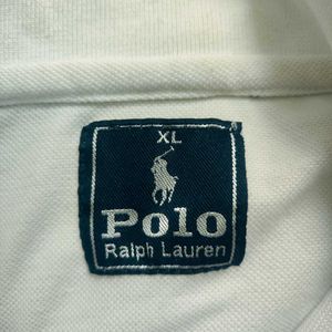 Polo. T Shirt