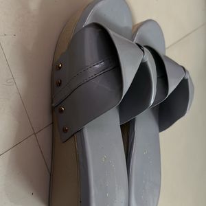 Cute Light Heel For SALE!