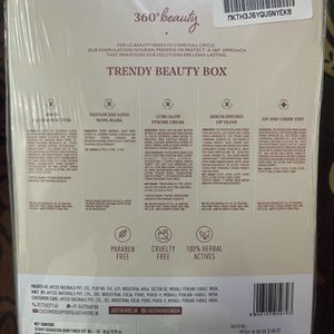 Just Herbs Trendy Beauty Box