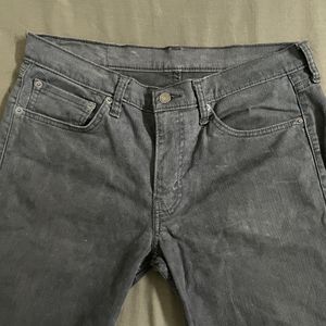 Reduced Price!! Levi’s Charcoal Jeans