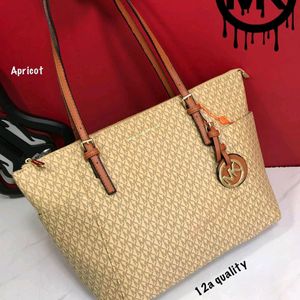 MICHAEL KORS HANDBAGS 12 AA QUALITY @LOOTLO DEAL