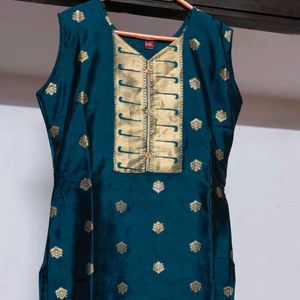 Ethnic Kurti Set with Dupatta