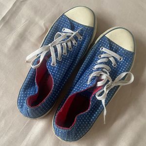 Canvas Shoes