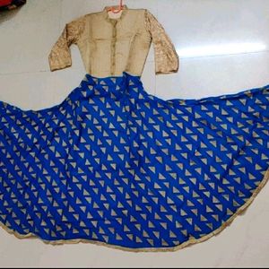 Senorita Golden Blue Double Flared Gown