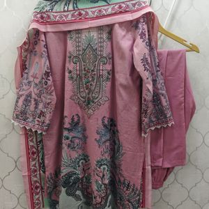 Pakistani Suits