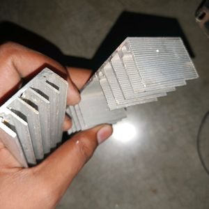 PACK OF 2 HEAT SINK .