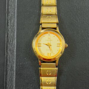 Maxima Stainless Steel Analog Gold Dial