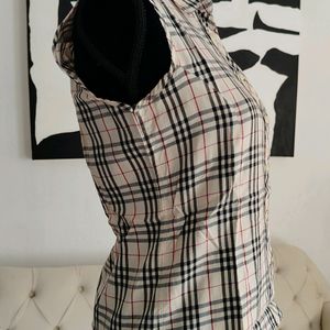 Burberry Nova Check Sleeveless Button Down Shirt