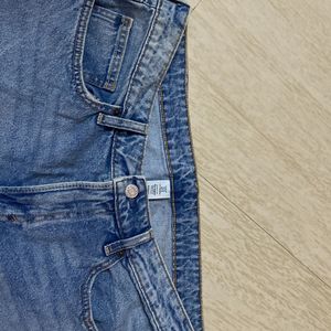 Curvy Fit Stright Regular Jeans