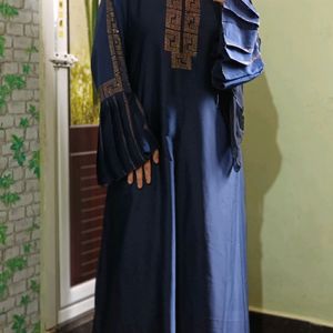 Gorgeous Stone Work Abaya+Offrme Ur Price)