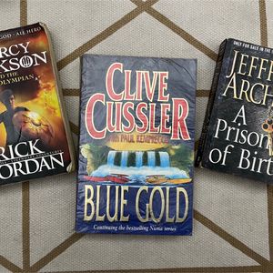 Set Of 3 Novels For All Ages 🔥
