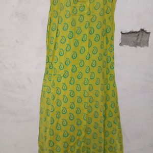 Lime green printed sleeveless kurta