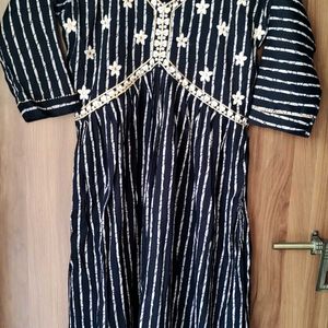 Black Alia Cut Kurti