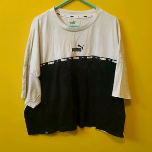 ORIGINAL PUMA BLACK N WHITE CROP OVERSIZED TSHIRT.