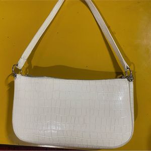 H&M white shoulder bag