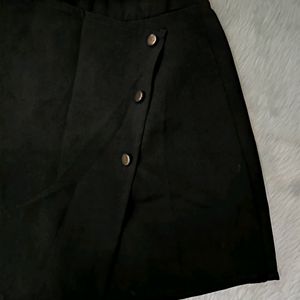 Solid Brand New Black Skort