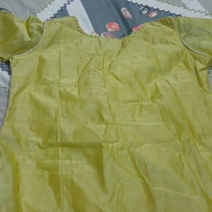 Women Embroidered Straight Lemon Yellow Kurta