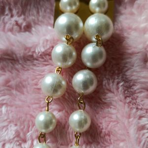 Urbanic Pearl Earrings