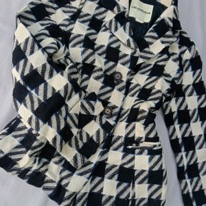 New Boxy Korean Black And White Jacket