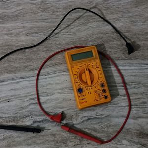 UNITY Digital Multimeter 10A,1kV (DT830D)