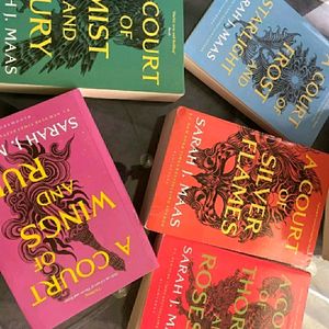 A Court Of Thorns ANd Roses Series