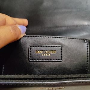 Auth Saint Laurent Black Leather  Lulu Shoulder Ba