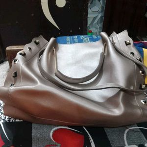 Woman Beige Zipper Handbag