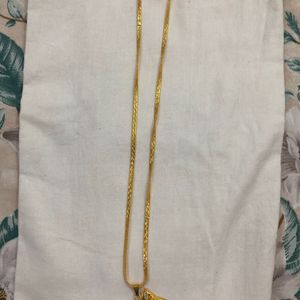 Gold Chain With Pendant