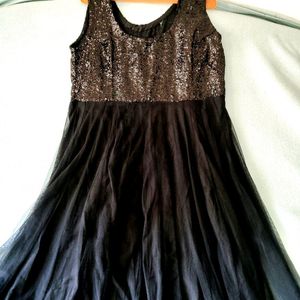 Black Wedding party Wear Gown Size issue