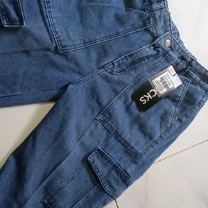 Cargo Jeans