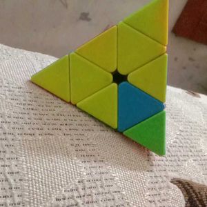 Triangle Rubic's Cube