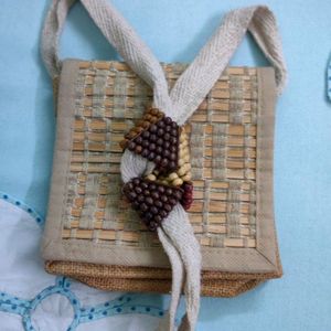 Jute Sling Bag With Bracelet!