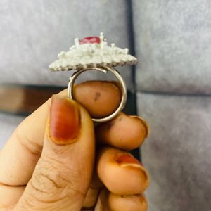 AD  Stone Ring Good Condition. Support Gyz 😊