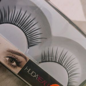 Huda Beauty Eyelashes 💥 Sale 💥