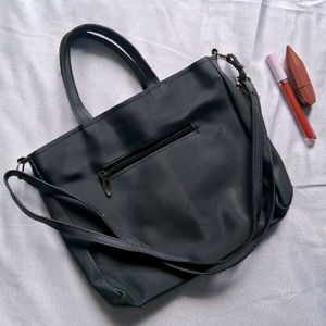 Black Handbag/Slingbag.