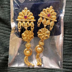 Beutiful Earings Golden Glow 🌟