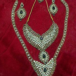 Wine Colour Kundan Jwellery Set