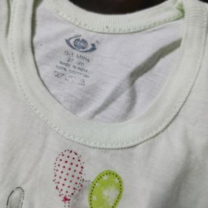 Baby's (0-1months) vests- set of 6